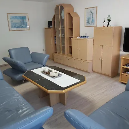 Am Flaumbach Holiday home Blankenrath